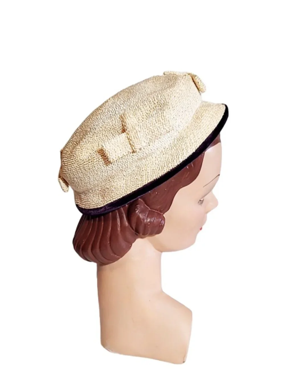 1950s True Vintage Cream Straw Brimmed Hat With Bows And Purple Velvet Trim - Picture 3 of 5